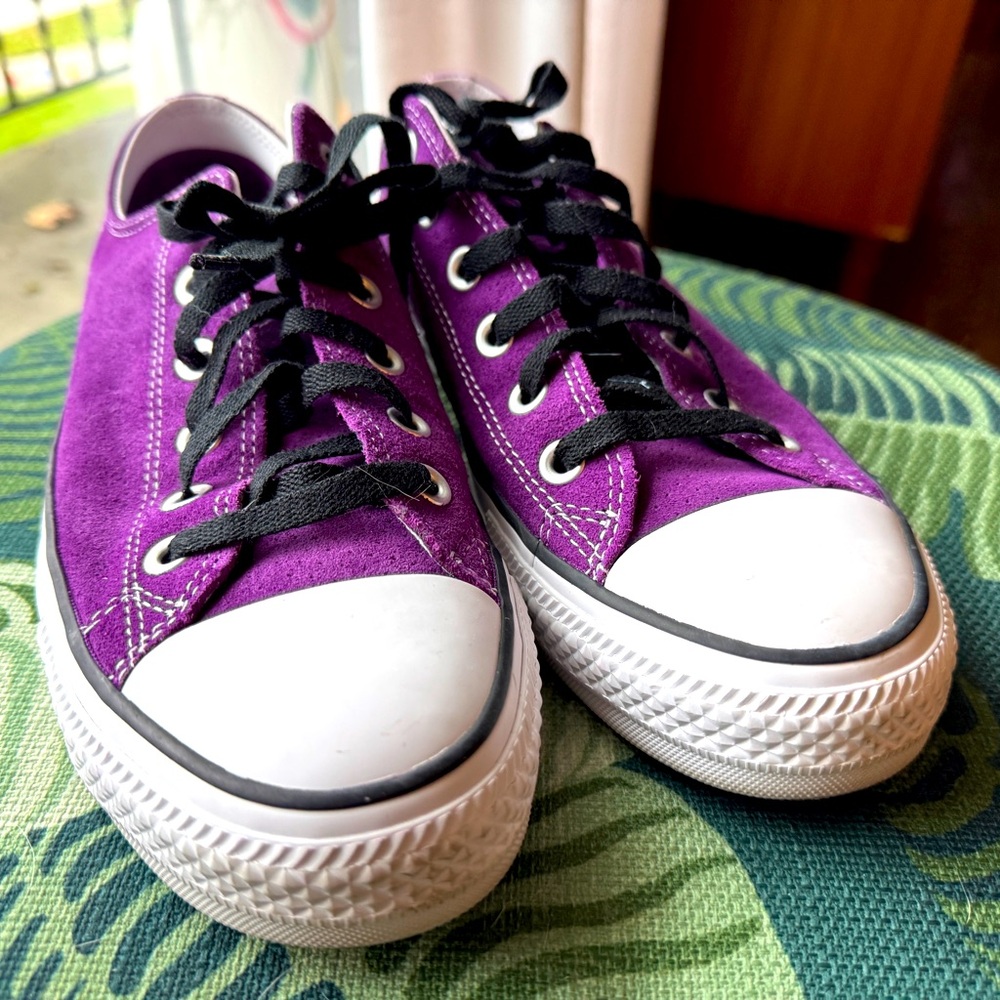 Converse Chuck Taylor All Star Pro Low - Purple Suede - Women’s 10